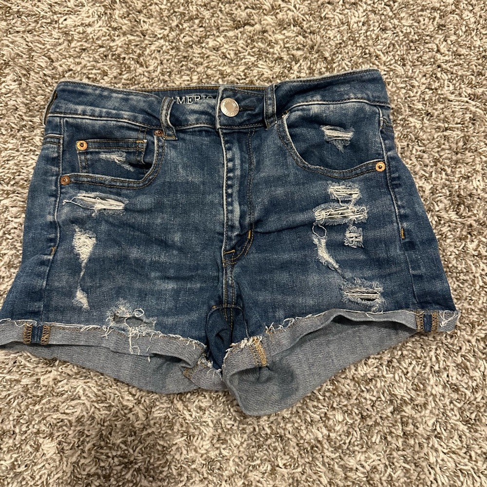 American Eagle Hi-rise shortie